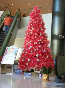 christmas tree in mall