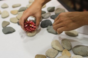 DIY: Miniature Pinecone Christmas Tree