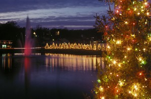 USA – Holiday Decorations: The Most Christmas-Loving U.S. Towns