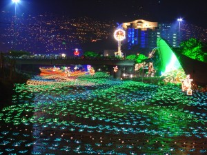 Amazing Christmas Light Displays –