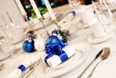 Christmas dining in blue and white