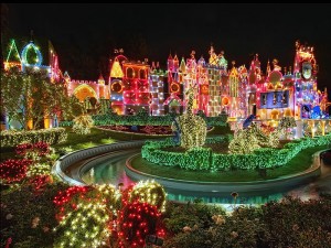 Colorful Christmas Lightnings in Disneyland Small World Picture …