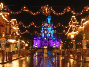 Disneyland christmas decorations