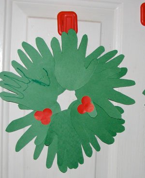 Christmas Crafts Handprint Wreath | PinChristmas.com