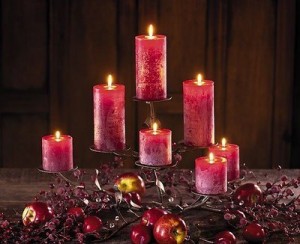 Stylish-Christmas-Candles